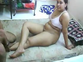 Desi indian mallu aunty cheating with young bf kerala mms