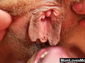 Unshaven amateur-mom gets toyed by perverse blond dame
